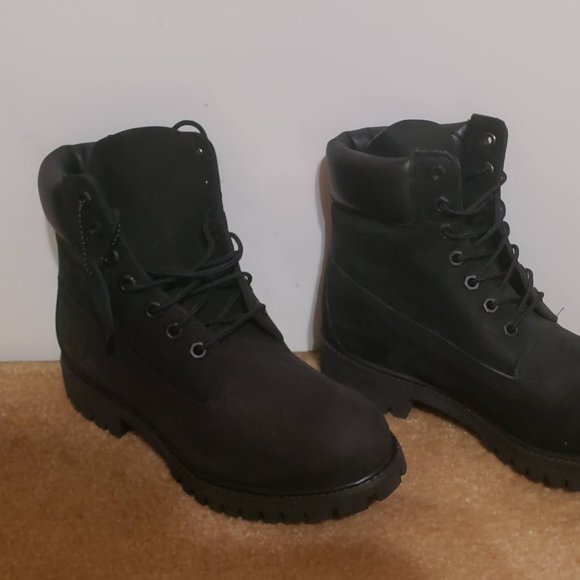 TIMBERLAND® PREMIUM 6-INCH WATERPROOF BOOTS (MEN) - Picture 5 of 16